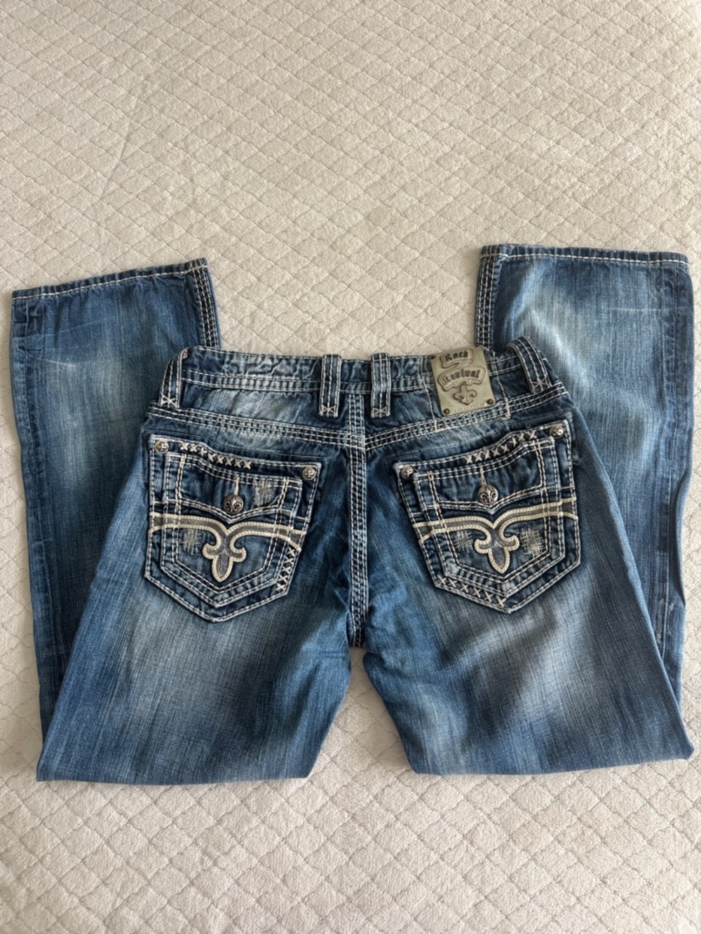 Rock Revival Men's Medium Blue Embroidered Pocket Jeans